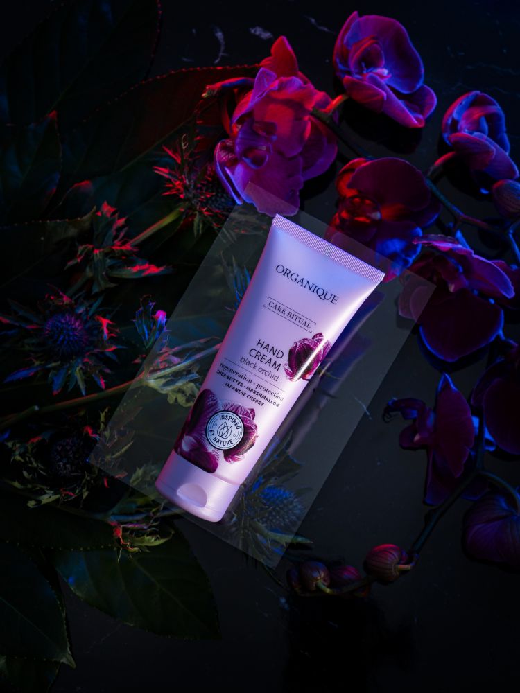 Regenerating HAND CREAM with Shea Butter/Vit.C&E